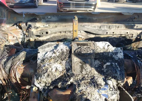 2024 Toyota Corolla Hybrid Le z USA, uszkodzony, nr VIN JTDBDMHE4RJ008811